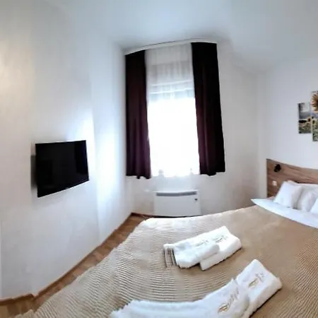 Lux Dunja I Jovana Apartman *