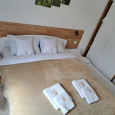Lux Dunja I Jovana Apartment