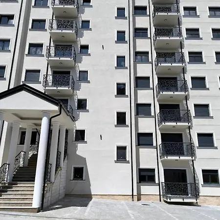 Lux Dunja I Jovana *